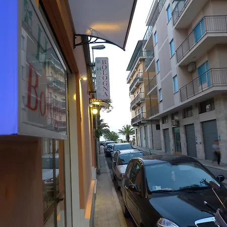 Ξενοδοχείο Bologna