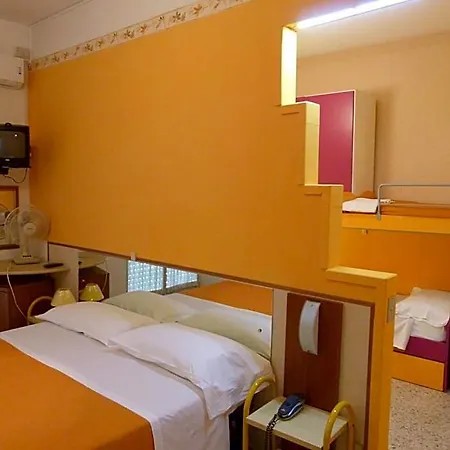 ホテル Bologna 2*